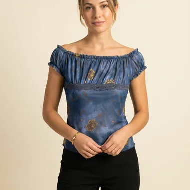 Top Bardot Blu in Mesh Floreale con Dettagli in Pizzo